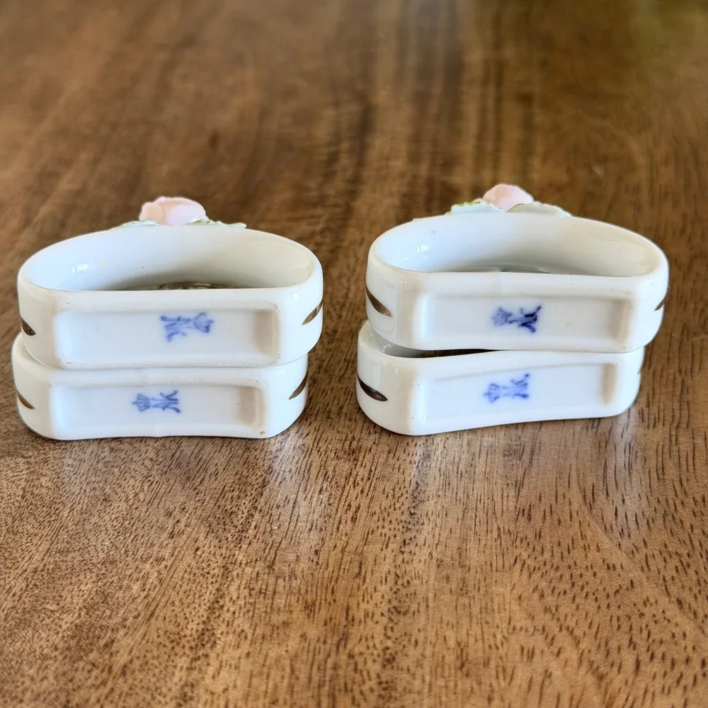 AK Kaiser Porcelain Napkin Rings Set of‎ 4 Pink Rose Floral West Germany Vintage